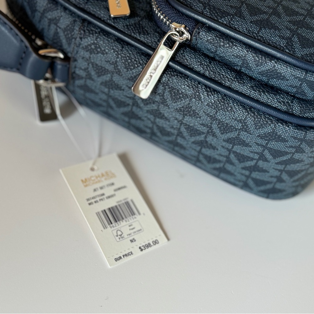 Michael Kors Jet Set Item Crossbody Flight Bag MK admiral - Picture 11 of 12